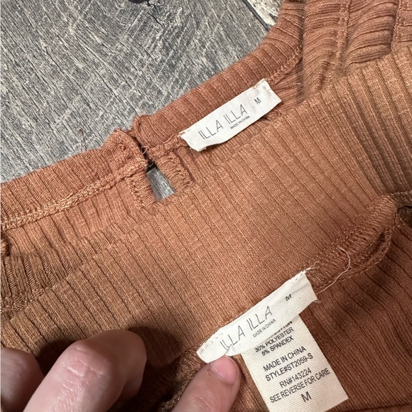 Illa Illa 2pc Ribbed Knit Set - Picture 6 of 8